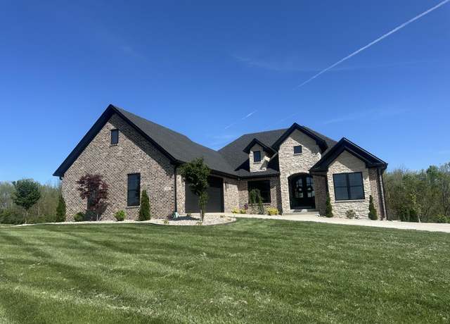 Property at 210 Champion Way, Richmond, KY 40475, 4 beds, 3 baths
