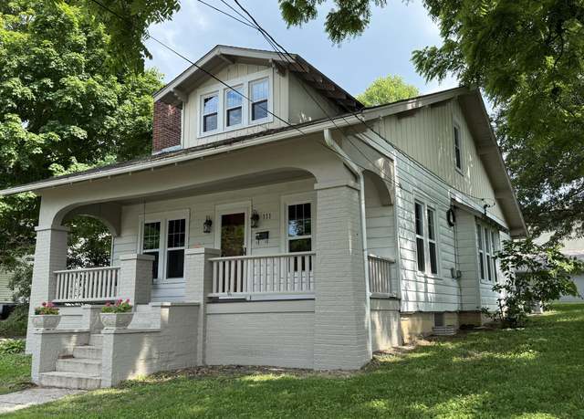 Property at 111 High St, Berea, KY 40403, 4 beds, 1 bath