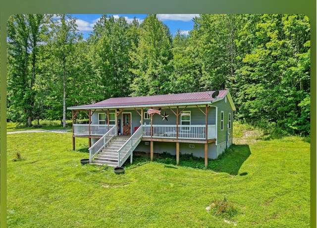 Property at 925 Trusty Rd, Hustonville, KY 40437, 6 beds, 3 baths