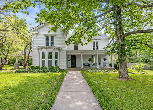 Property at 210 Montgomery Ave, Versailles, KY 40383, 4 beds, 3 baths