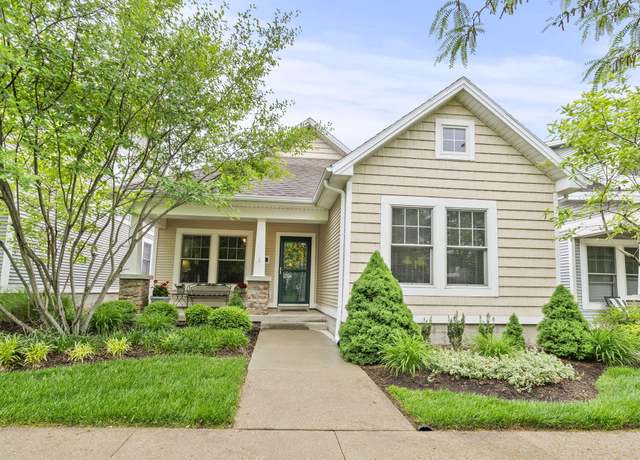 Property at 160 Towne Center Dr, Lexington, KY 40511, 3 beds, 2 baths