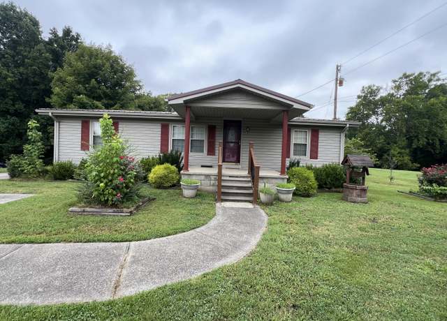 Property at 40 Lawson St, Williamsburg, KY 40769, 3 beds, 2 baths