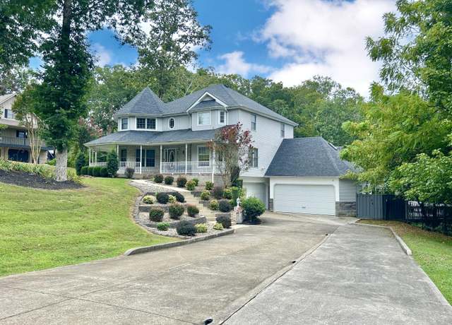 Property at 414 Lake Forest Dr, Somerset, KY 42503, 5 beds, 3.5 baths
