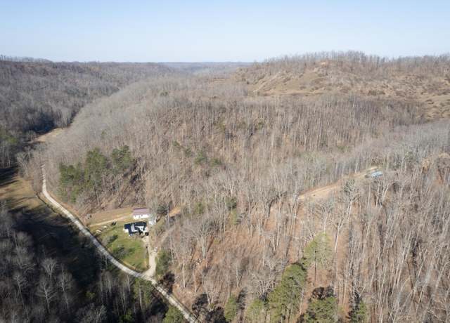 Property at 2258/3073 Long Creek Rd, Salyersville, KY 41465, 5 beds, 3 baths