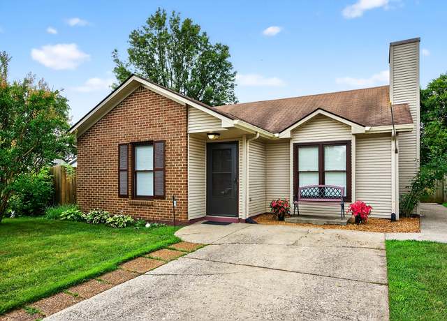 Property at 109 Cobblebrook Ct, Lexington, KY 40515, 2 beds, 2 baths