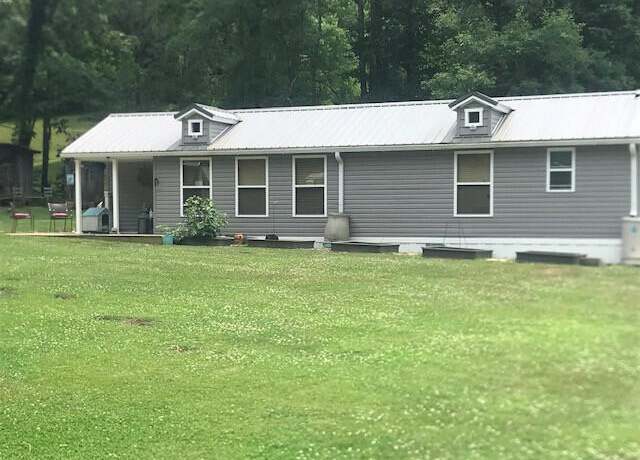 Property at 724 Sand Lick Rd, Mckee, KY 40447, 1 bed, 1 bath