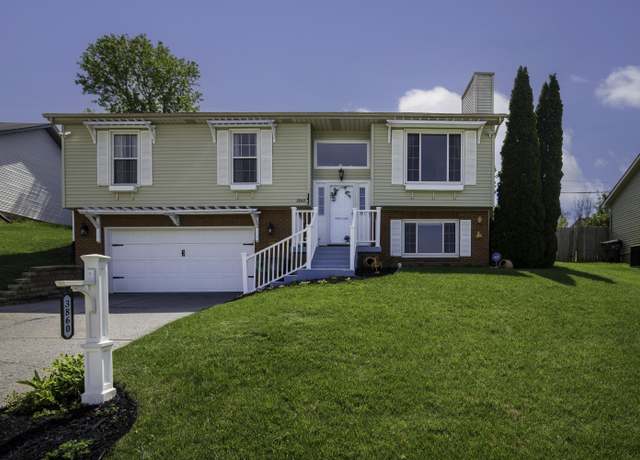 Property at 3860 Belleau Wood Dr, Lexington, KY 40517, 3 beds, 3 baths