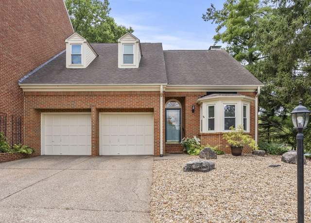 Property at 204 Breckinridge Dr, Versailles, KY 40383, 3 beds, 2.5 baths