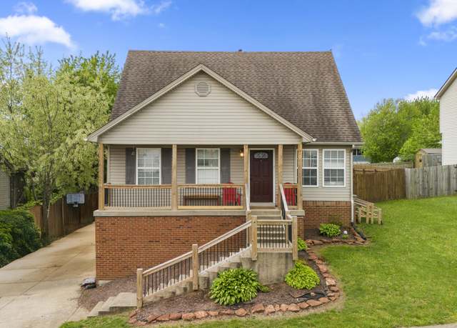 Property at 104 Mayflower Ct, Georgetown, KY 40324, 3 beds, 2.5 baths