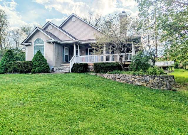 Property at 207 Bentbrook Ct, Winchester, KY 40391, 3 beds, 3 baths