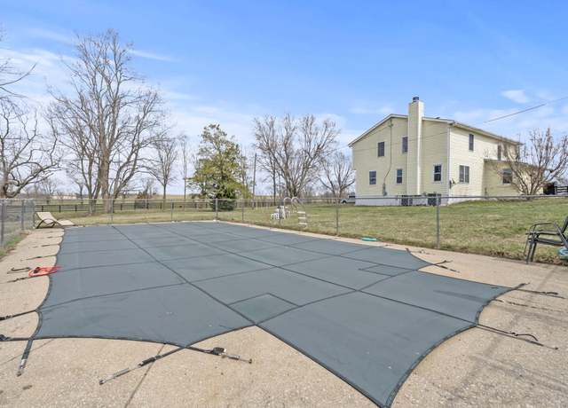Property at 1779 Cummins Ferry Rd, Versailles, KY 40383, 4 beds, 3 baths