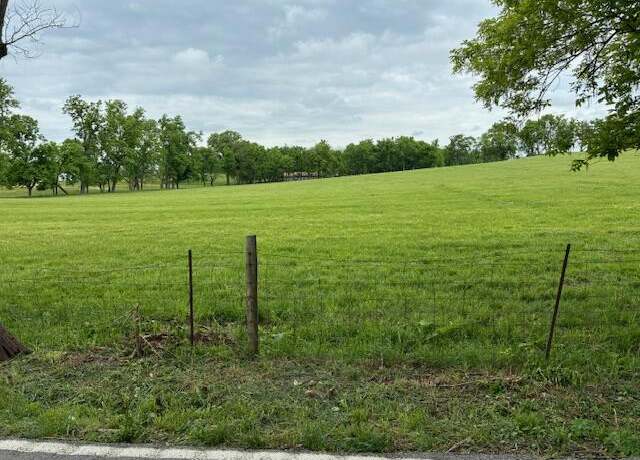 Property at 3669 Ironworks Rd Unit B-1, Georgetown, KY 40324