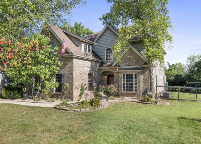 Property at 1452 Hall Rd, Nicholasville, KY 40356, 4 beds, 3 baths