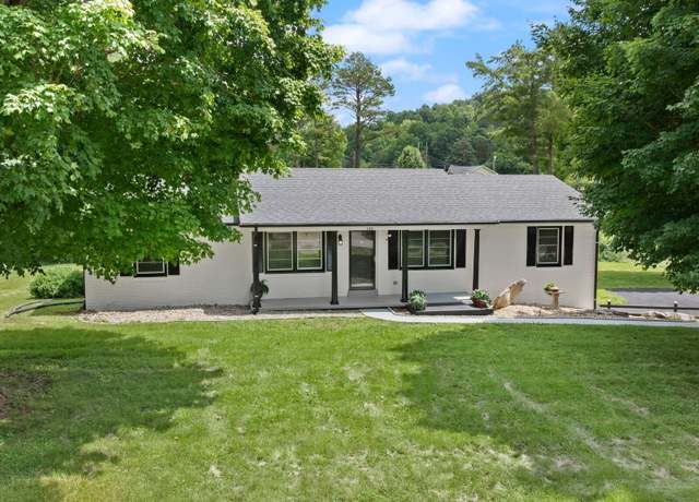 Property at 100 North Brookhaven Dr, Somerset, KY 42501, 4 beds, 2.5 baths