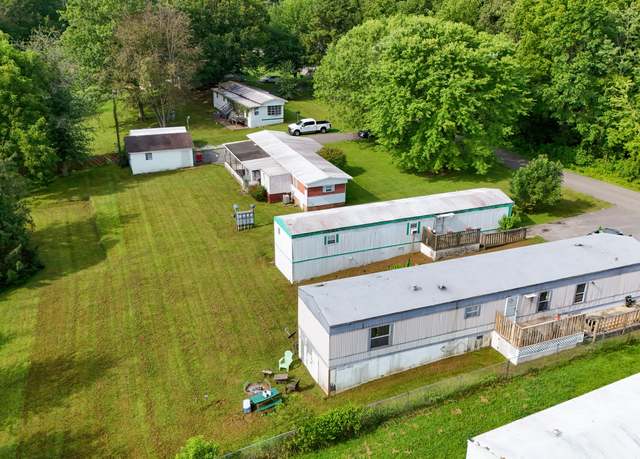 Property at 64 Hardin Rd, London, KY 40744, 8 beds, 4 baths