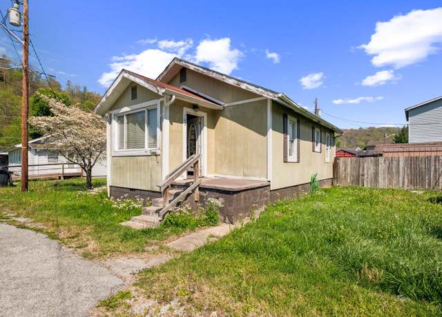 Property at 102 Marie St, Loyall, KY 40854, 2 beds, 1 bath