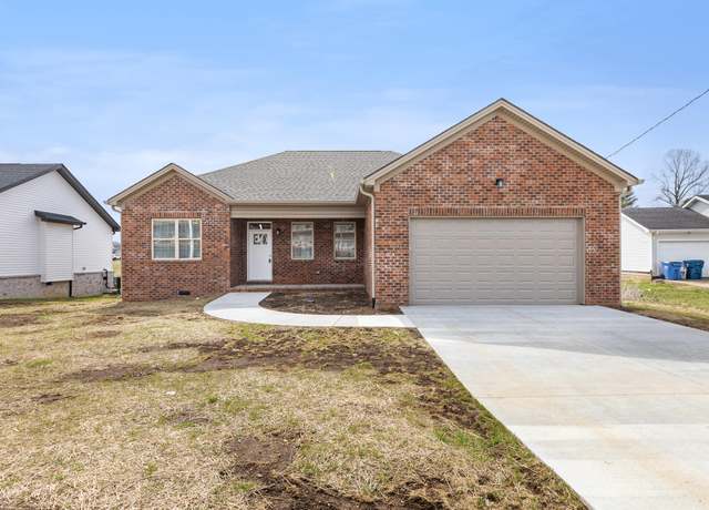 Property at 1021 East Main St, Danville, KY 40422, 3 beds, 2 baths