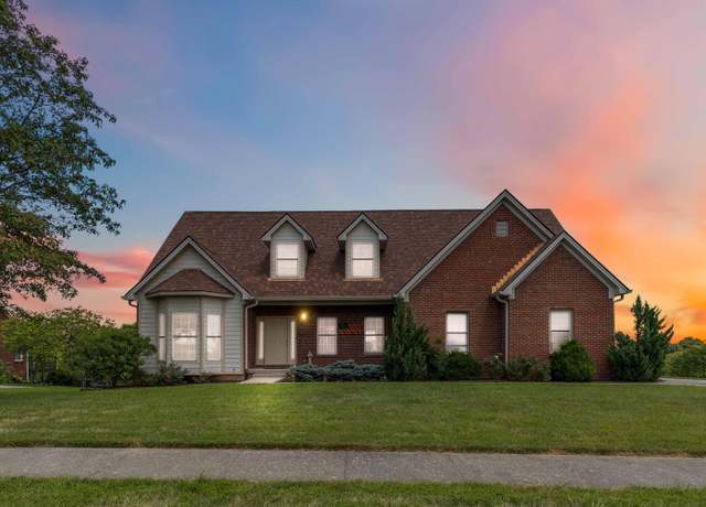 Property at 425 Hunters Run Dr, Richmond, KY 40475, 4 beds, 3.5 baths
