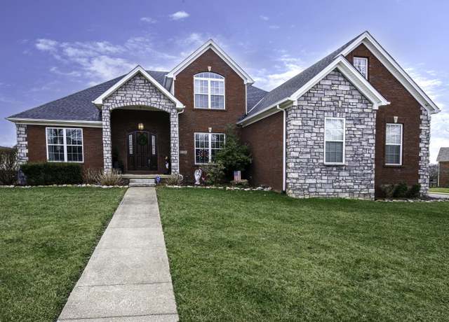 Property at 6028 Crabapple Rd, Versailles, KY 40383, 6 beds, 3.5 baths