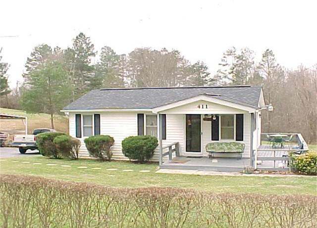 Property at 411 Mckeehan Crossing Rd, Corbin, KY 40701, 2 beds, 1 bath