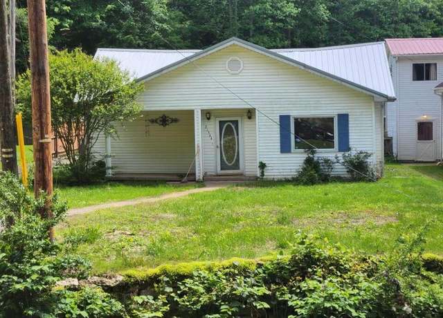 Property at 21544 Ky Route 122, Mcdowell, KY 41647, 3 beds, 2 baths