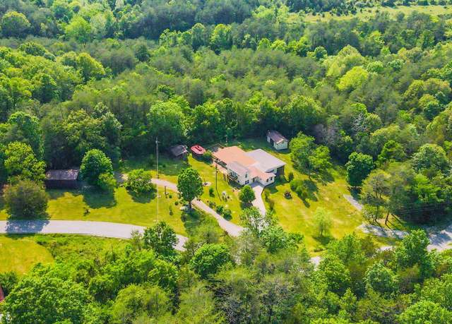 Property at 2453 Aderholt Rd, Bronston, KY 42518, 3 beds, 2 baths