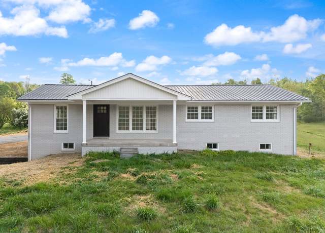 Property at 827 Pine Hill Brock Rd, London, KY 40741, 6 beds, 3 baths