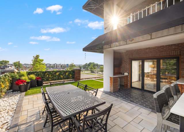 Property at 355 South Broadway #102, Lexington, KY 40508, 2 beds, 2 baths