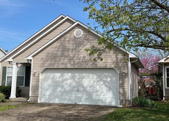Property at 2607 Hampton Hill Ct, Louisville, KY 40220, 2 beds, 2 baths