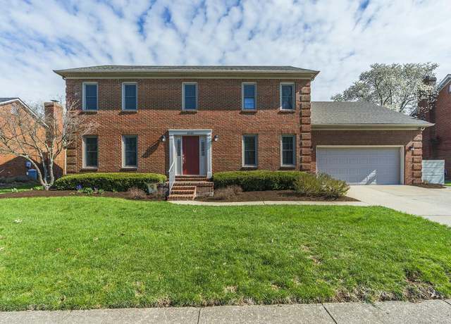 Property at 4848 Bud Ln, Lexington, KY 40514, 5 beds, 3 baths