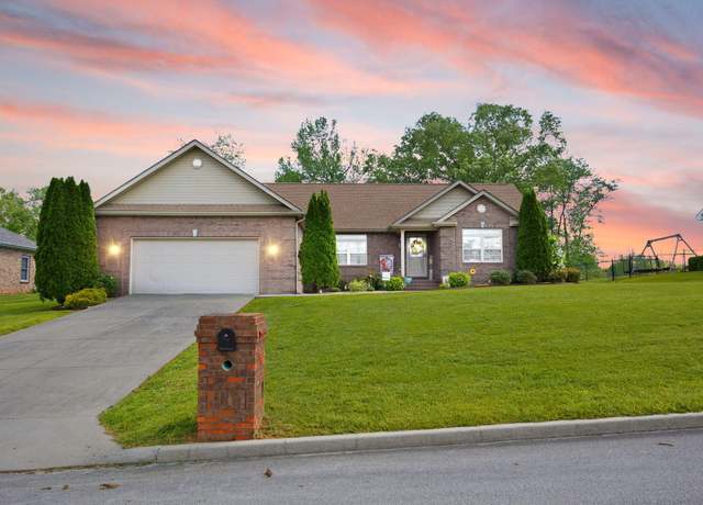 Property at 418 Hidden Crest Dr, Somerset, KY 42503, 3 beds, 2 baths