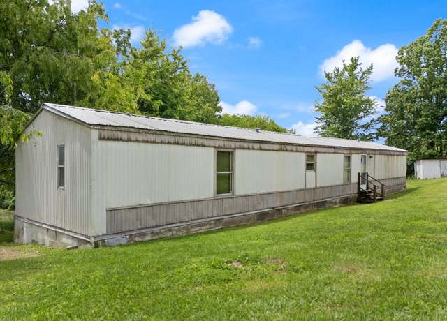 Property at 3145 Lily Rd, London, KY 40744, 3 beds, 2 baths