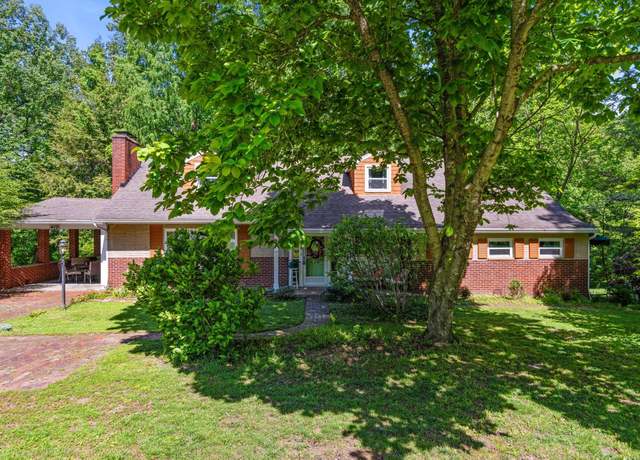 Property at 410 Bellefonte Princess Rd, Ashland, KY 41101, 3 beds, 2.5 baths