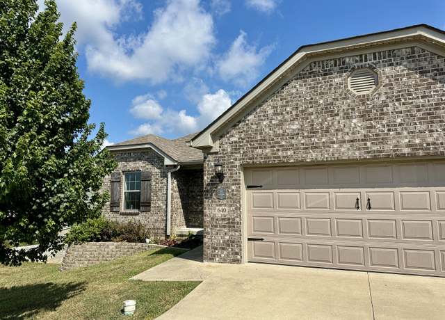 Property at 640 Fairfax Ln, Richmond, KY 40475, 3 beds, 2 baths
