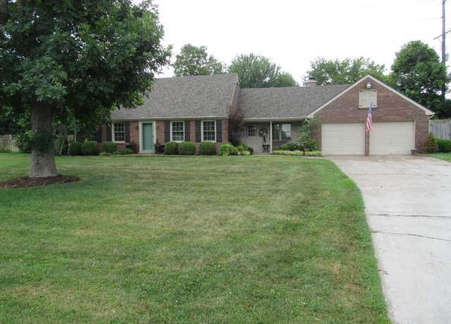 Property at 115 Woodford Dr, Winchester, KY 40391, 3 beds, 3 baths