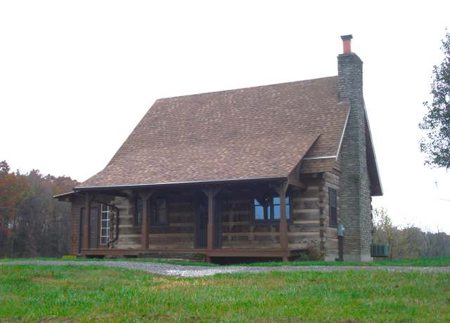 Property at 527 Old Cynthiana Rd, Berry, KY 41003, 2 beds, 2 baths