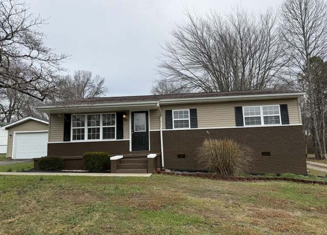 Property at 86 Ed Mullins Ave, Corbin, KY 40701, 4 beds, 2 baths