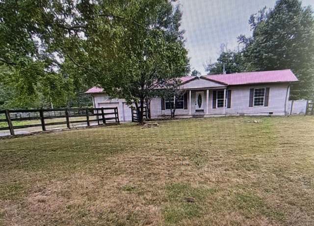 Property at 1331 Old Barbourville Rd, Corbin, KY 40701, 3 beds, 1.5 baths