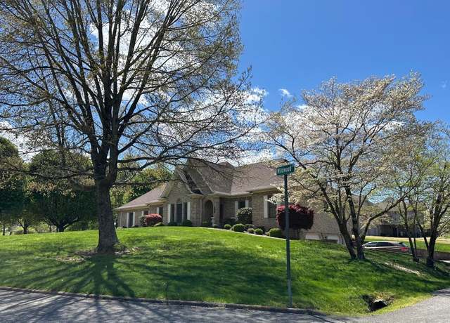 Property at 101 Wildwood Dr, Somerset, KY 42503, 3 beds, 3.5 baths