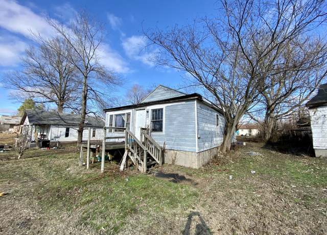 Property at 615 Barnes St, Providence, KY 42450