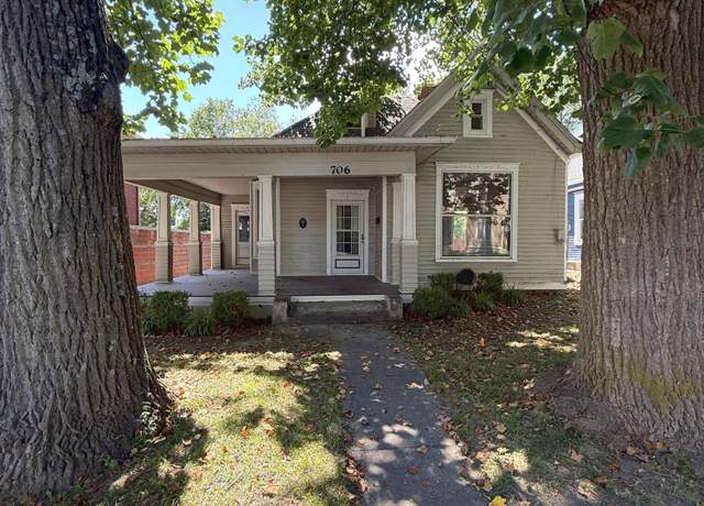 Property at 706 West Maxwell St, Lexington, KY 40508, 4 beds, 2 baths