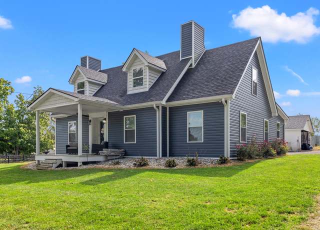 Property at 4732 Old Boonesboro Rd, Winchester, KY 40391, 4 beds, 3 baths