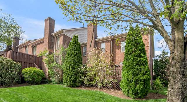 Photo of 3981 Terrace Woods Ln, Lexington, KY 40513