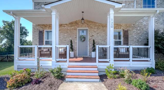 Photo of 120 Loose Leaf Ct, Nicholasville, KY 40356