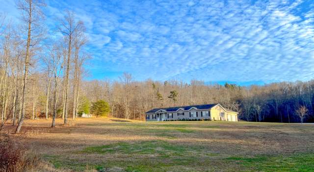 Photo of 975 Moore Hill Ave, Corbin, KY 40701
