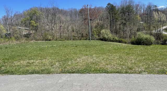 Photo of 38 Meadow Trl, Barbourville, KY 40906