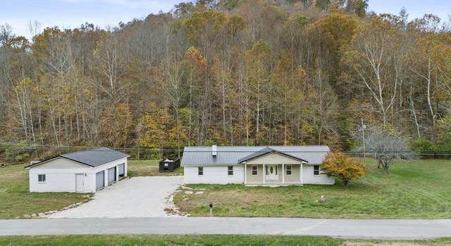 Photo of 223 Sycamore Rd, Stanton, KY 40380