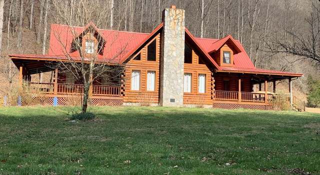 Photo of 1843 Dry Creek Rd, Topmost, KY 41862