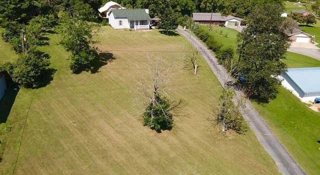 Photo of 46 Old Flat Lick Rd, Flat Lick, KY 40935