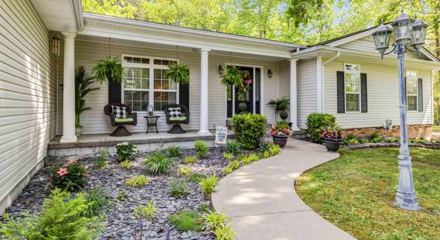 Photo of 410 Combs Cir, London, KY 40744